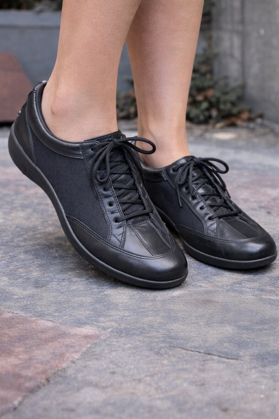CLARKS Comfort 84974 Low Profile Black Leather Casual Shoes Size 12